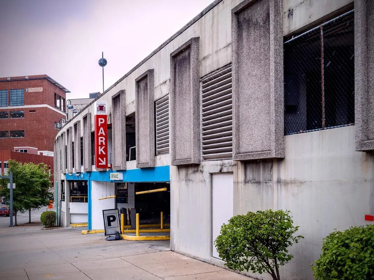 Hostwise Stays - The Washington At Chatham - Free Parking, Private Gym, More! Pittsburgh
