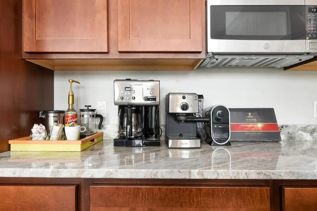Hostwise Stays - The Washington At Chatham - Free Parking, Private Gym, More! Pittsburgh Lejlighed