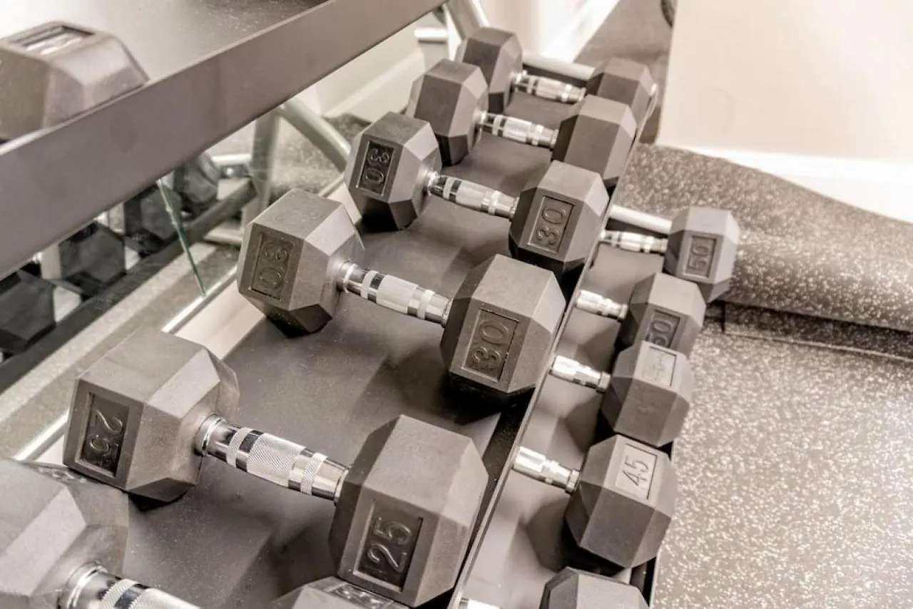 Hostwise Stays - The Washington At Chatham - Free Parking, Private Gym, More! Pittsburgh 0*,